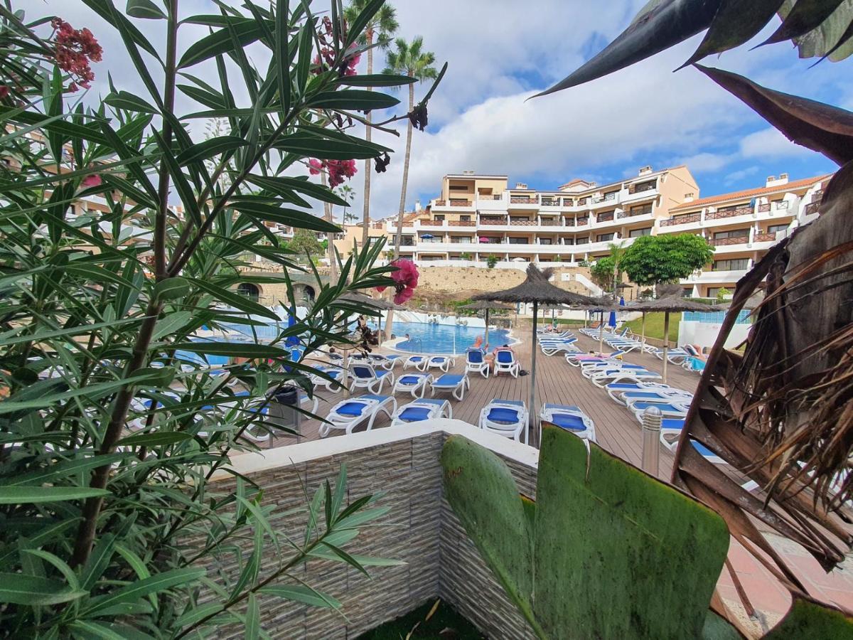 Brand New Apartment In Park Albatros With Pool View San Miguel de Abona Luaran gambar