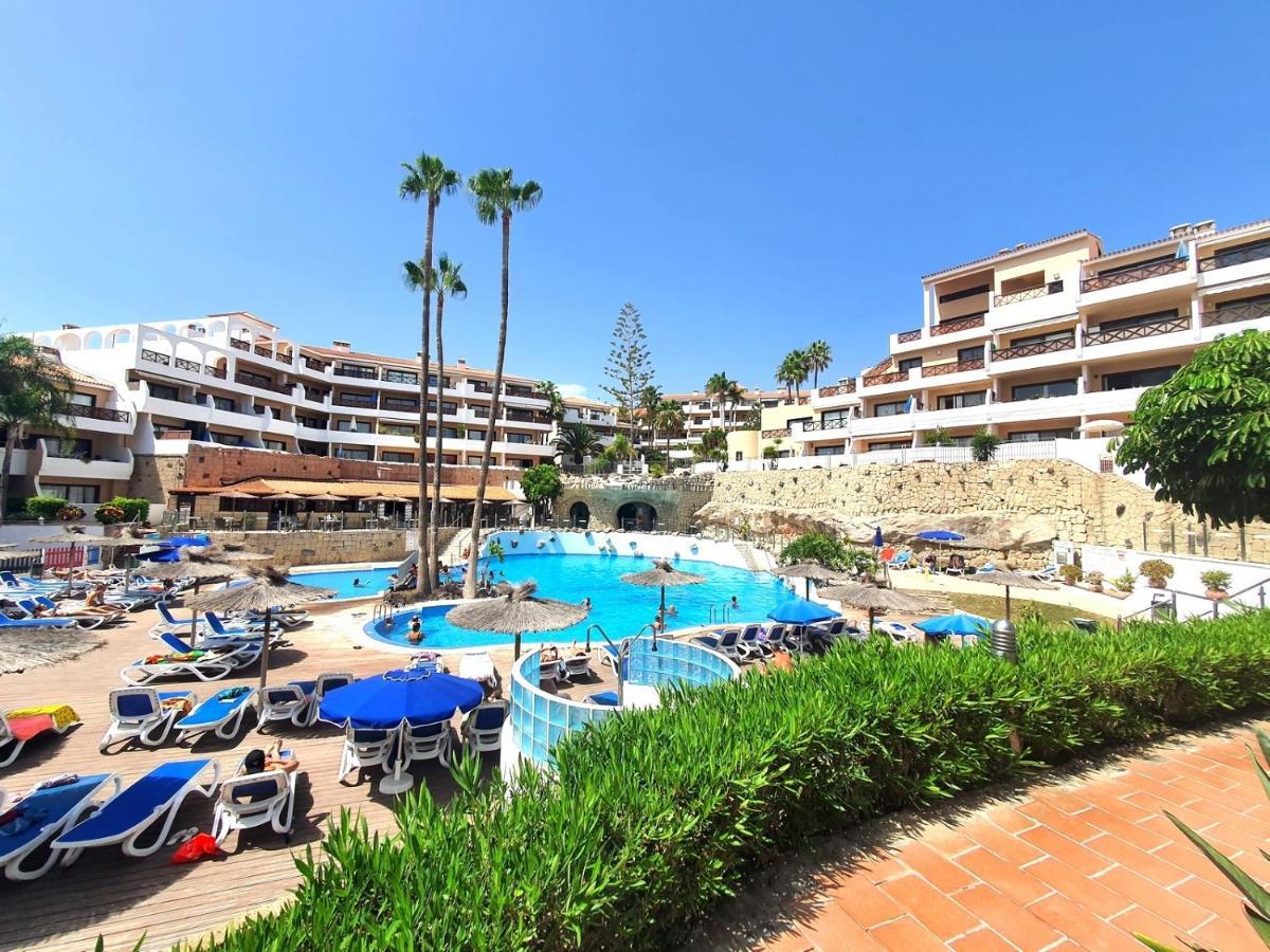 Brand New Apartment In Park Albatros With Pool View San Miguel de Abona Luaran gambar